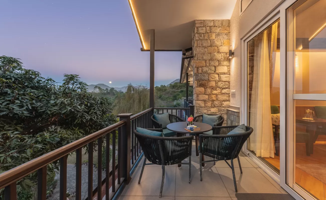Cedarwood Duplex Suite